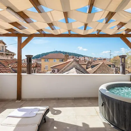 krevet i doručak Le Premier Luxury Split
