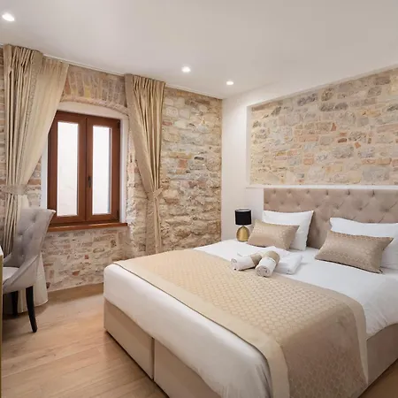 krevet i doručak Le Premier Luxury