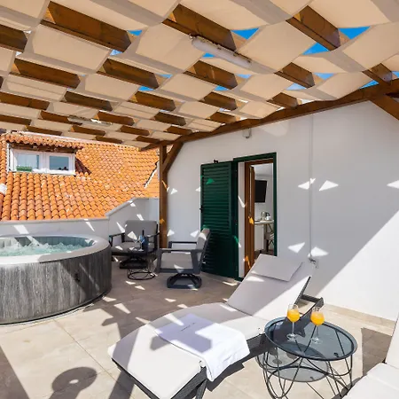 Le Premier Luxury krevet i doručak Split
