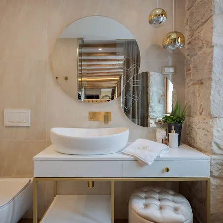 Le Premier Luxury 4* Split