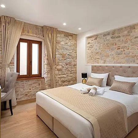 Bed & Breakfast Le Premier Luxury 4*