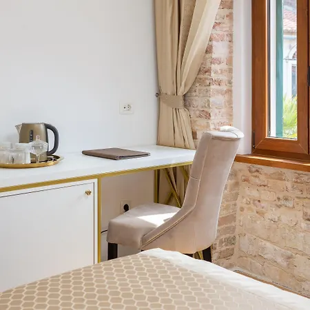 Le Premier Luxury krevet i doručak Split