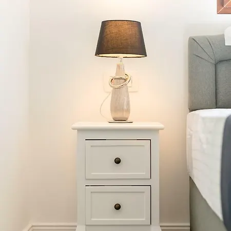 Couette-café Le Premier Luxury 4*