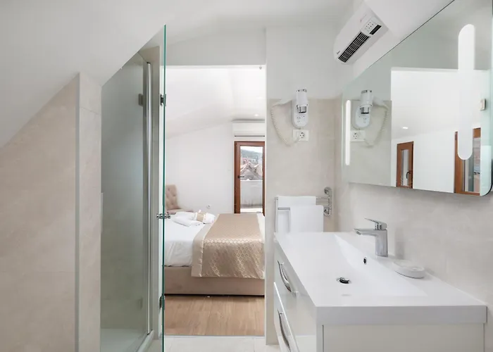 Bed & Breakfast Le Premier Luxury 4*